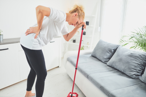 sudden sharp pain in hip comes and goes