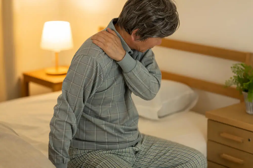 shoulder pain at night