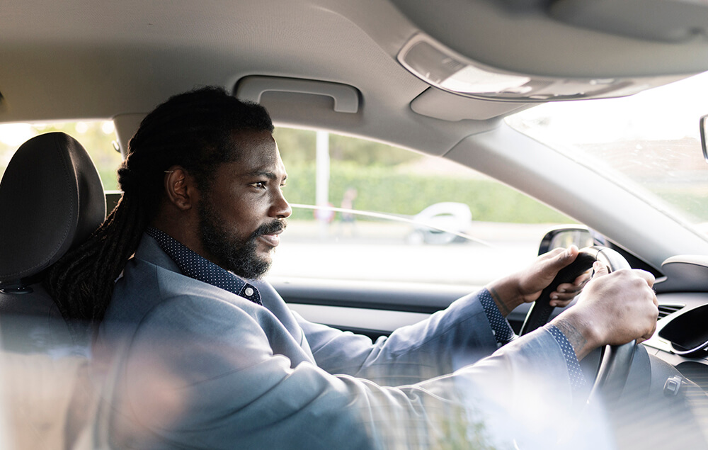 How to Manage Your Sciatica Pain While Driving