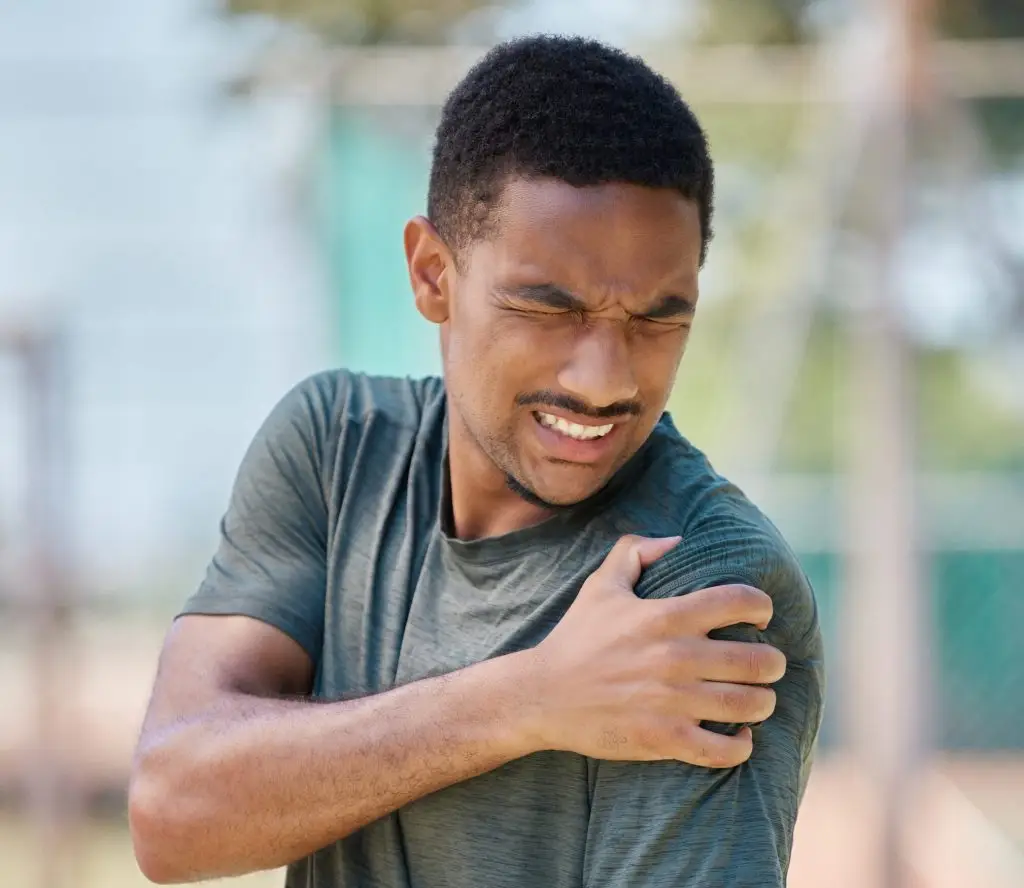 treatment options for shoulder pain shooting down arm shoulder pain