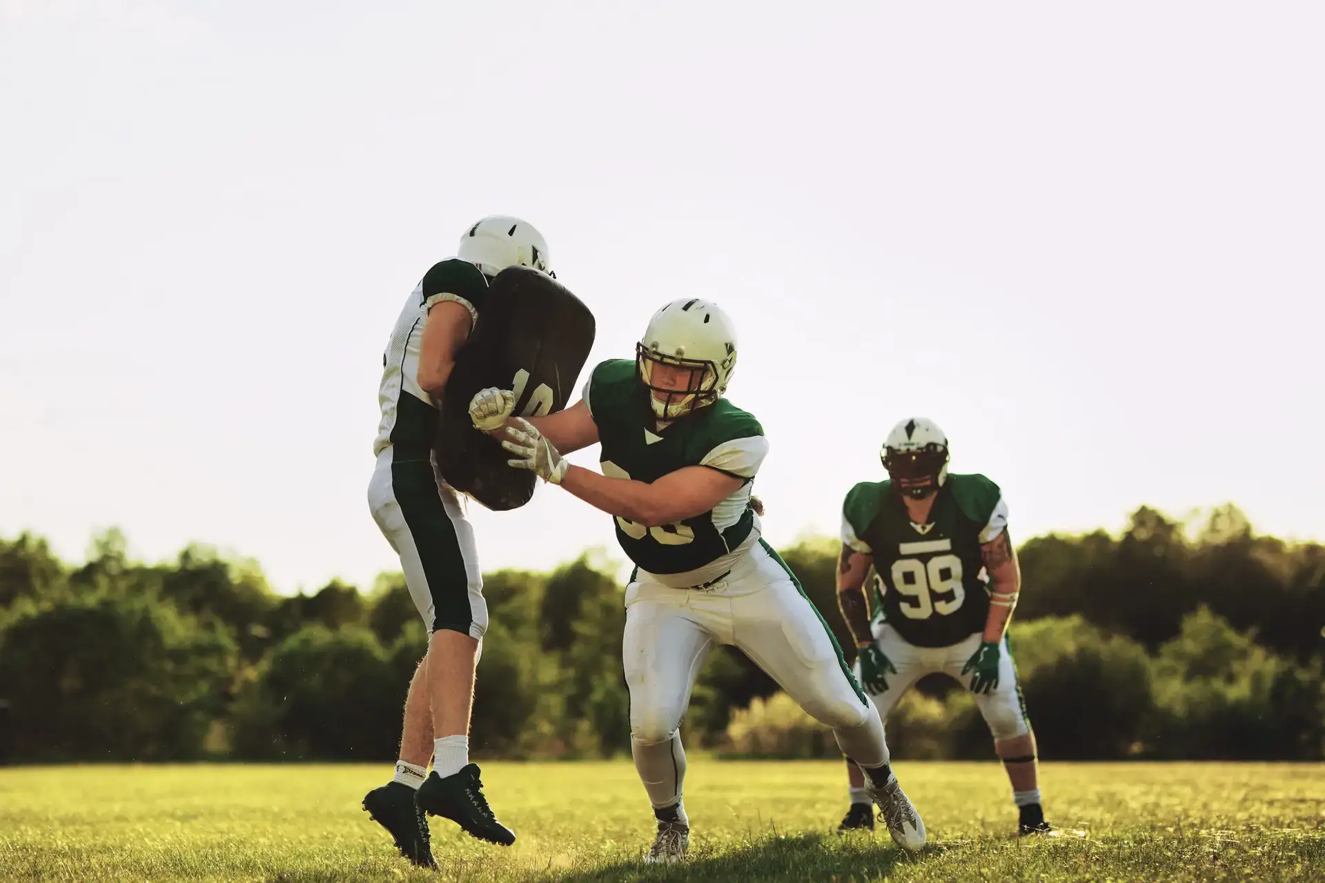 Fall Sports Safety: Warning Signs of Injuries