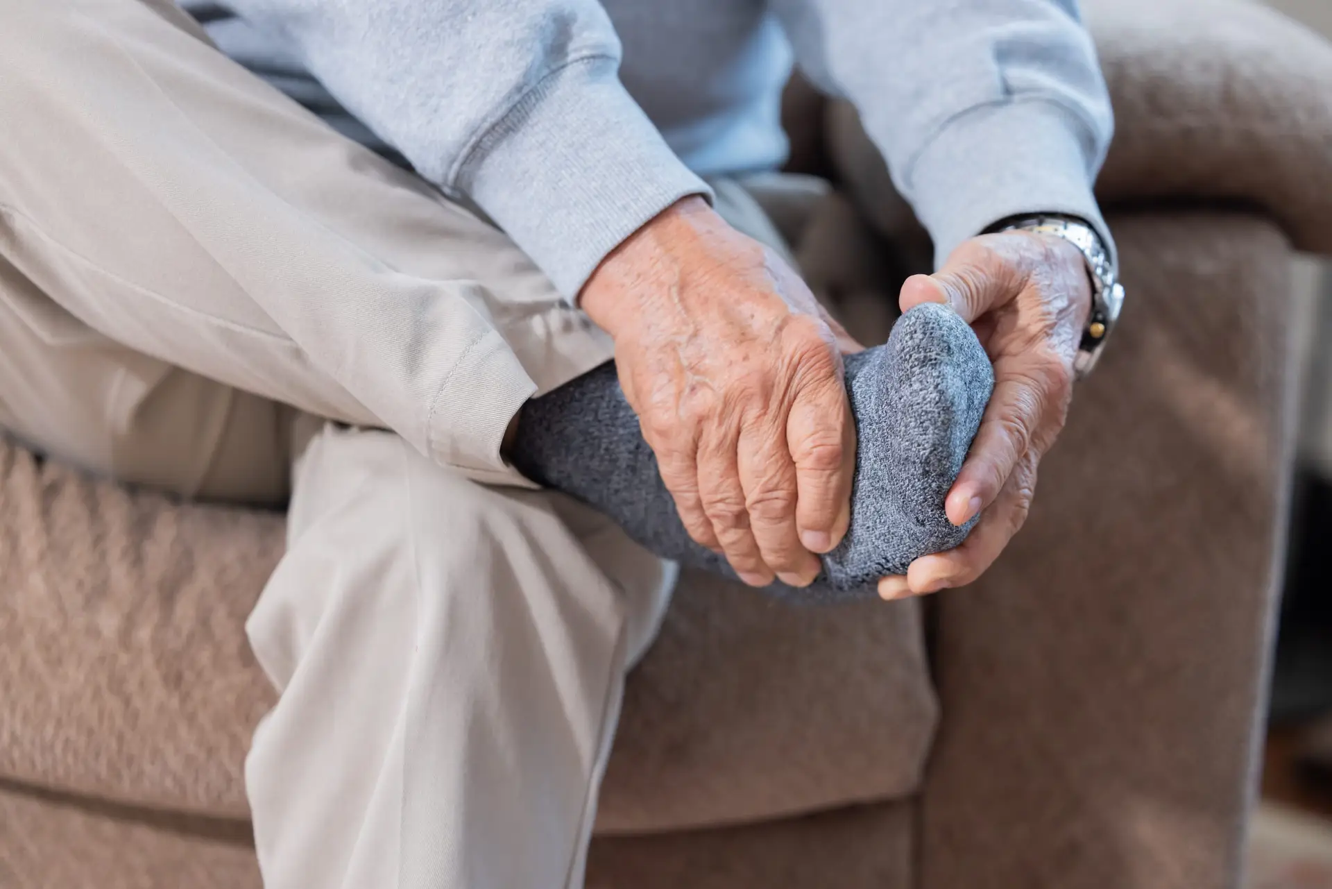 How Physical Therapy Helps Treat Plantar Fasciitis